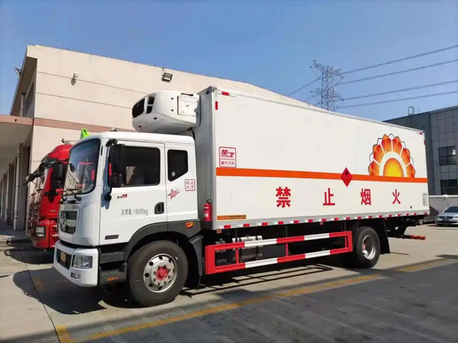 东风危险品托运